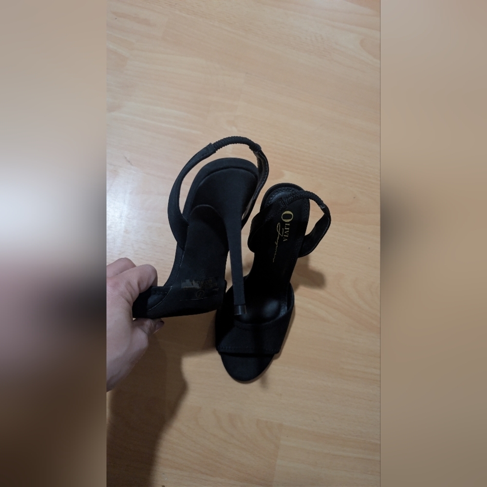 Olivia Black Heeled Sandals - Picture 7 of 8